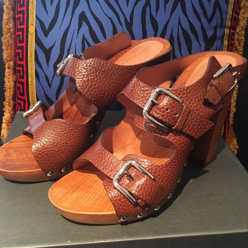Dolce & Gabbana Made in Italy Leather Sling-backs.
